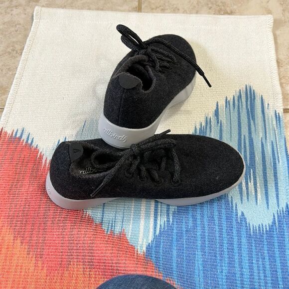 Allbirds Womens Wool Runner Running Shoes Size 5 - Picture 1 of 6